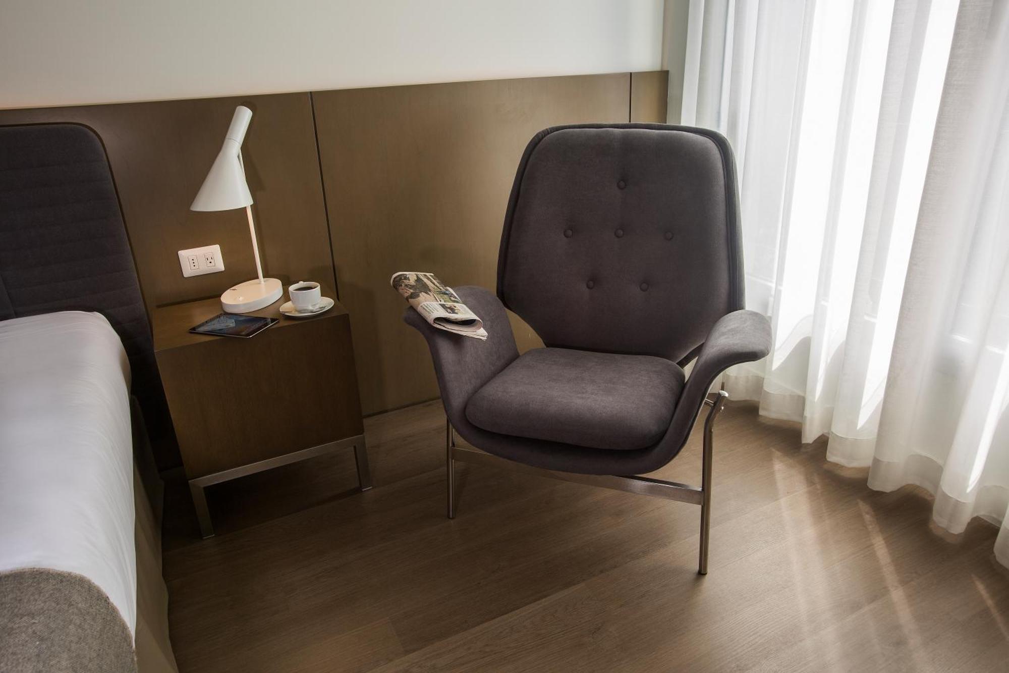 Dazzler By Wyndham San Isidro Hotel
