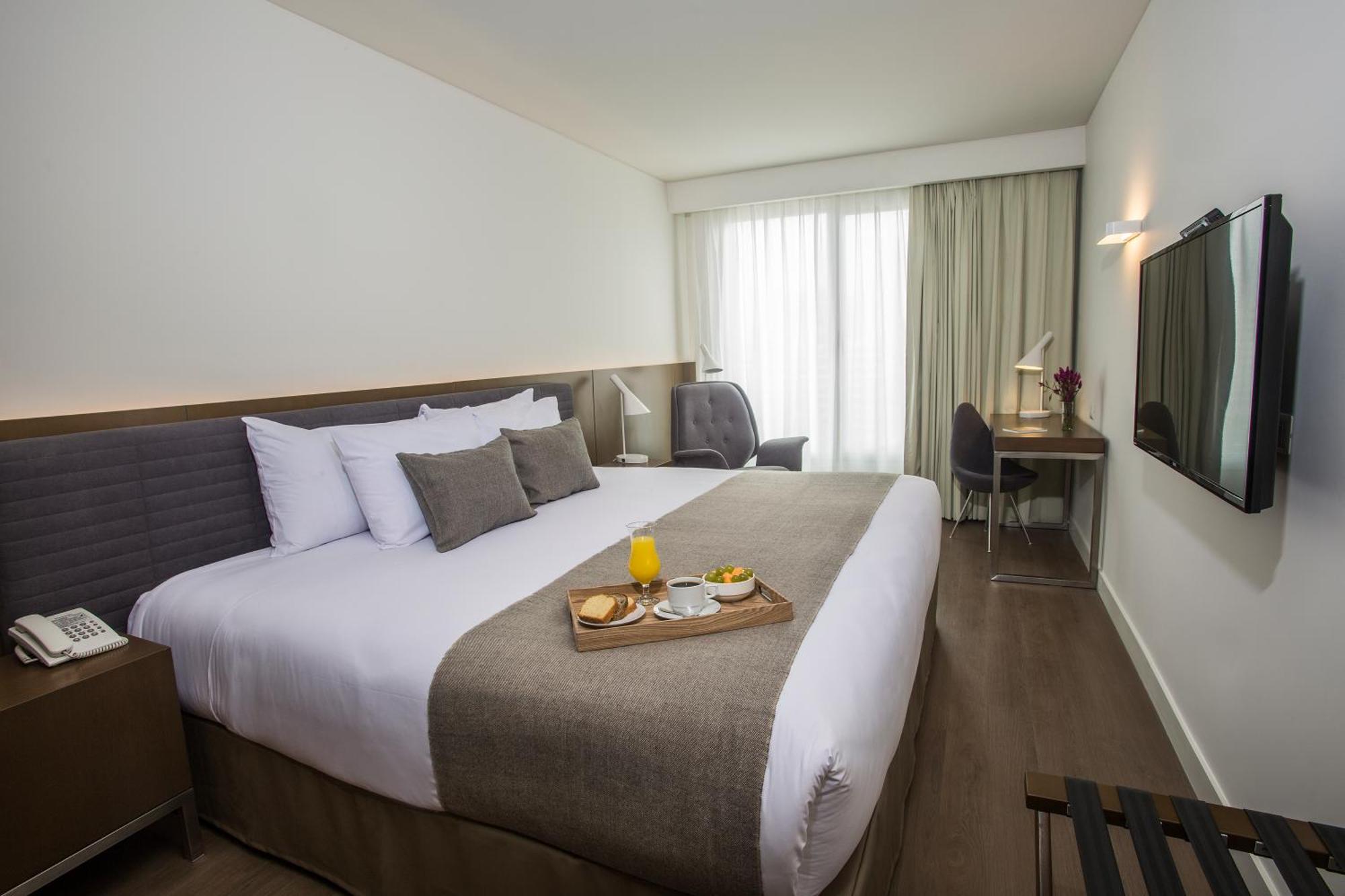 Hotel Dazzler By Wyndham San Isidro