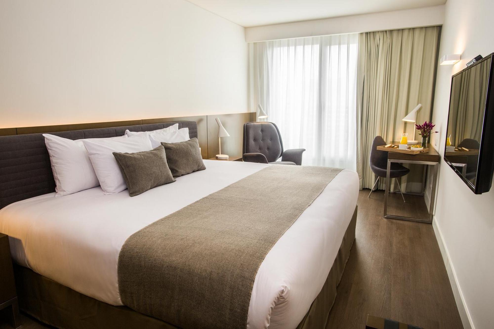 Dazzler By Wyndham San Isidro Hotel 4*