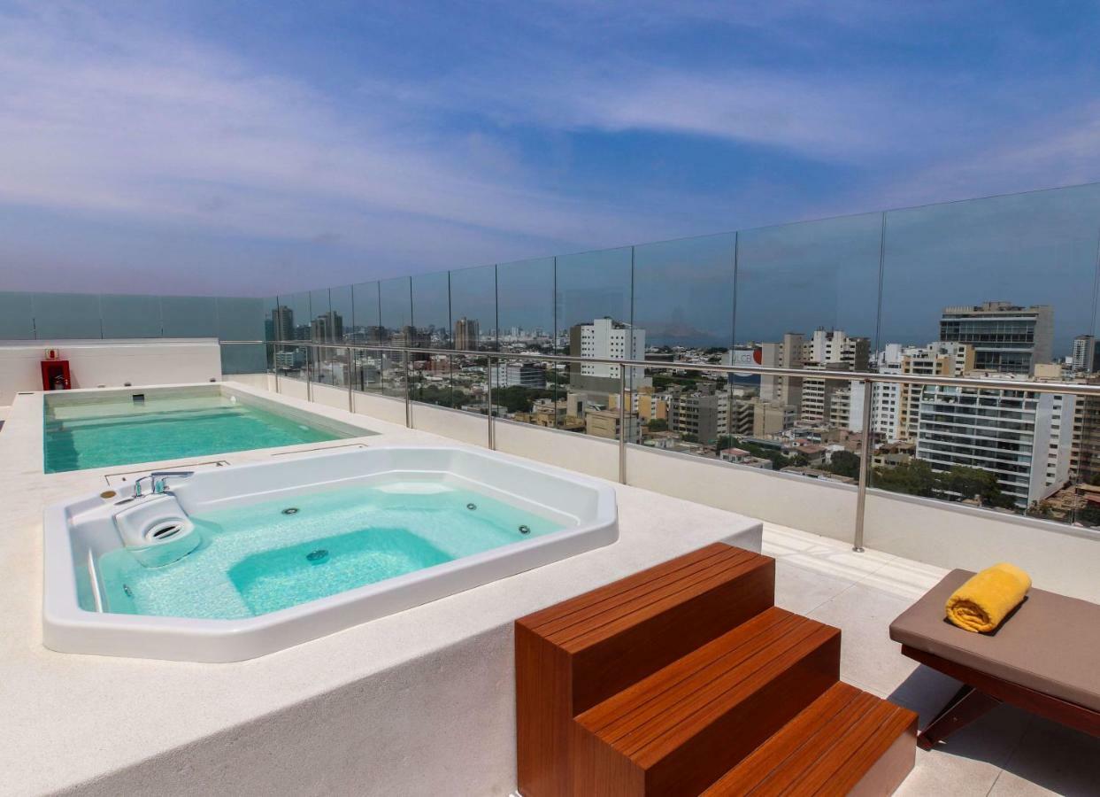 Hotel Dazzler By Wyndham San Isidro Lima